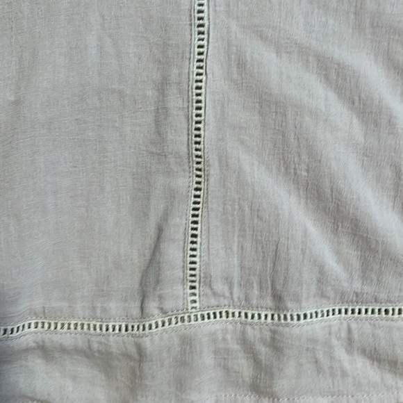 Wrap lavender racerback embroidered sleeveless top - Picture 4 of 7